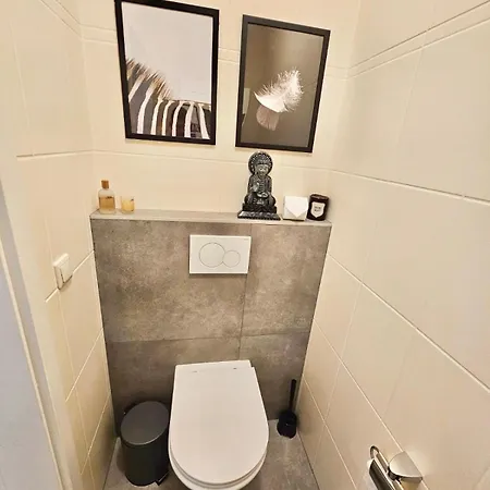 Daire Designed For Comfort 2br W Balcony&private Parking *